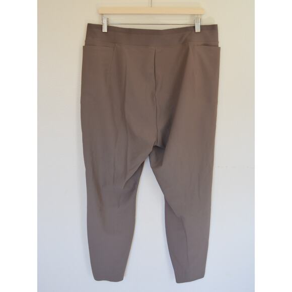 Plus Size Athleta Stellar Tight Legging Grey Size 20 - Picture 9 of 9